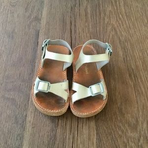 Freshly Picked Platinum Carmel Sandal Size 7
